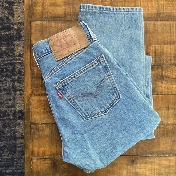 Vintage Levi’s 501 High Waist Straight Leg Jean W27 26 - Picture 9 of 9